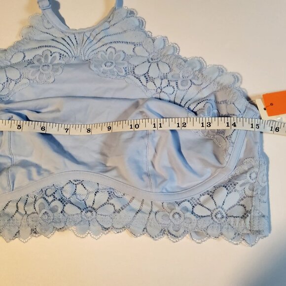 Light Blue Lace Bralette Size XL By Colsie Adjustable Halter Strap - Picture 3 of 7